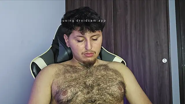Snapshot of djsex_yerknox chatting on July 2, 2026, 10:49 pm djsex yerknox online show from July 2, 2026, 10:49 pm