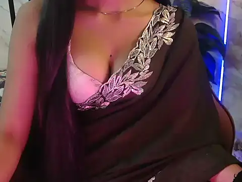 shreya    online show from May 13, 2026, 6:20 am