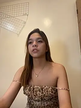 hugecock cali online show from June 29, 2026, 2:51 am