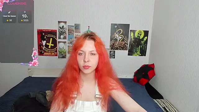 Snapshot of InfernoKitten chatting on May 17, 2026, 1:05 am InfernoKitten online show from May 17, 2026, 1:05 am