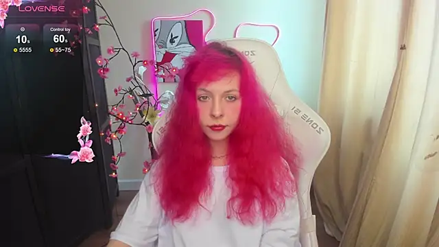 InfernoKitten online show from April 14, 2026, 1:10 am