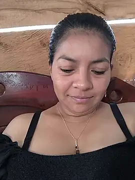 Snapshot of Tamaraxxx_hot chatting on June 7, 2026, 12:10 pm Tamaraxxx hot online show from June 7, 2026, 12:10 pm