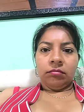Snapshot of Tamaraxxx_hot chatting on April 26, 2026, 3:04 am Tamaraxxx hot online show from April 26, 2026, 3:04 am