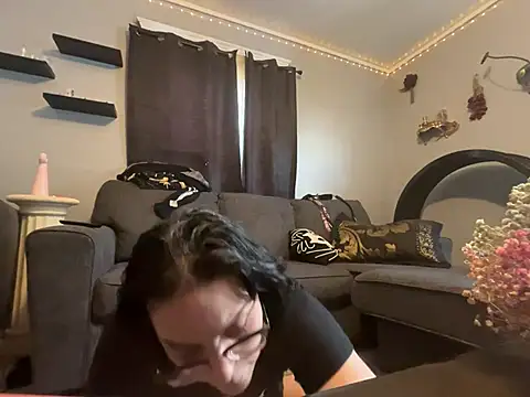 Snapshot of AmalaHexx chatting on April 15, 2026, 11:16 pm AmalaHexx online show from April 15, 2026, 11:16 pm