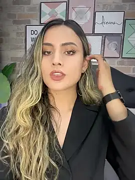 Snapshot of JennaSkyeXXX chatting on April 14, 2026, 11:54 pm JennaSkyeXXX online show from April 14, 2026, 11:54 pm