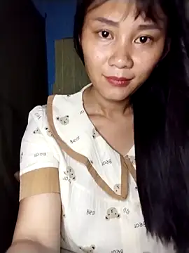 Snapshot of Kim_Kelly chatting on April 14, 2026, 3:28 pm Kim Kelly online show from April 14, 2026, 3:28 pm