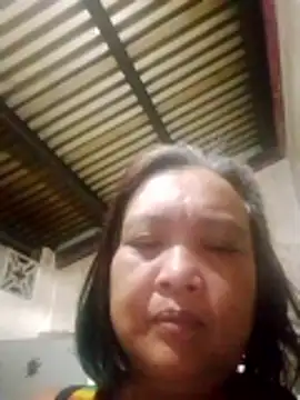 Snapshot of jeanyummytits chatting on May 15, 2026, 7:56 pm jeanyummytits online show from May 15, 2026, 7:56 pm