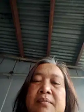 Snapshot of jeanyummytits chatting on May 30, 2026, 12:17 am jeanyummytits online show from May 30, 2026, 12:17 am