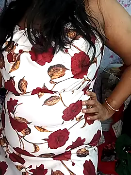 Mayuri-hot online show from May 25, 2026, 6:56 am