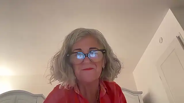 Snapshot of NaughtyMonicaUK chatting on May 2, 2026, 7:13 am NaughtyMonicaUK online show from May 2, 2026, 7:13 am