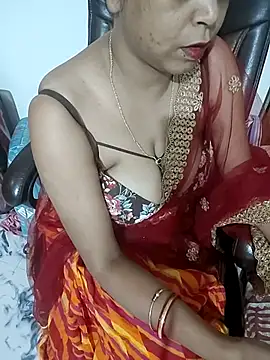 Snapshot of SexySindrela chatting on July 2, 2026, 5:19 pm SexySindrela online show from July 2, 2026, 5:19 pm