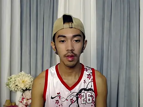 Snapshot of crocodale chatting on April 12, 2026, 2:53 pm crocodale online show from April 12, 2026, 2:53 pm