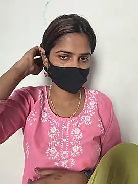 Snapshot of sexy_bhabhii chatting on July 10, 2026, 10:48 am sexy bhabhii online show from July 10, 2026, 10:48 am