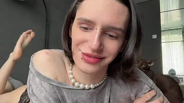 Niky Long online show from May 31, 2026, 1:06 pm