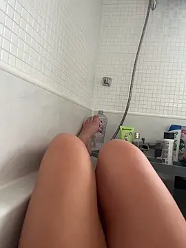 Snapshot of BadGirl69Me chatting on April 14, 2026, 1:49 pm BadGirl69Me online show from April 14, 2026, 1:49 pm