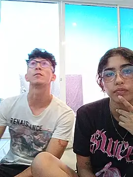 Snapshot of alanandtifany chatting on June 11, 2026, 6:49 pm alanandtifany online show from June 11, 2026, 6:49 pm