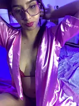 miss carly online show from June 8, 2026, 1:28 am