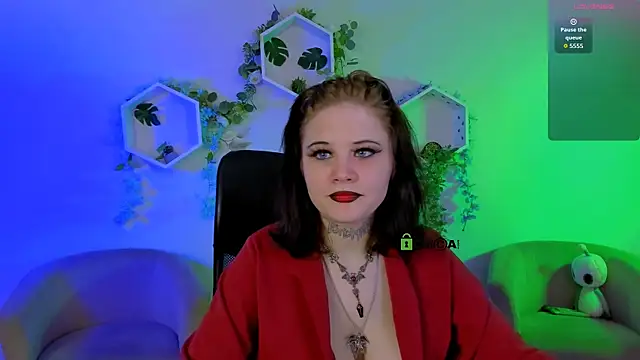nikki kiss  online show from July 10, 2026, 8:36 am