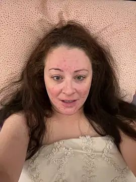 Snapshot of NeedyKitty47 chatting on May 26, 2026, 11:08 am NeedyKitty47 online show from May 26, 2026, 11:08 am