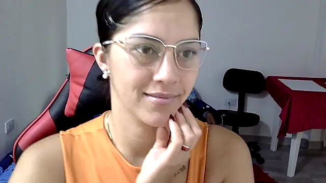 Snapshot of Bandida553 chatting on June 4, 2026, 4:44 pm Bandida553 online show from June 4, 2026, 4:44 pm