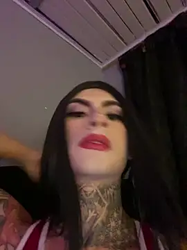 valen lewiiz online show from May 23, 2026, 5:17 am