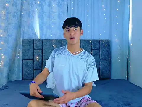 IhanKing online show from May 16, 2026, 7:13 pm