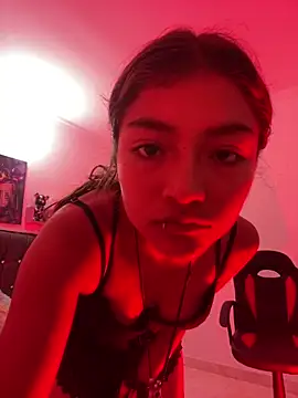 Snapshot of AMY_0317 chatting on April 16, 2026, 1:12 pm AMY 0317 online show from April 16, 2026, 1:12 pm