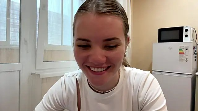 Snapshot of doana_bebriti chatting on May 22, 2026, 2:26 pm doana bebriti online show from May 22, 2026, 2:26 pm