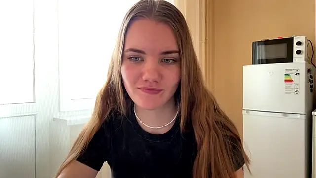 Snapshot of doana_bebriti chatting on May 18, 2026, 12:21 pm doana bebriti online show from May 18, 2026, 12:21 pm