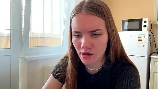 Snapshot of doana_bebriti chatting on May 21, 2026, 12:24 pm doana bebriti online show from May 21, 2026, 12:24 pm