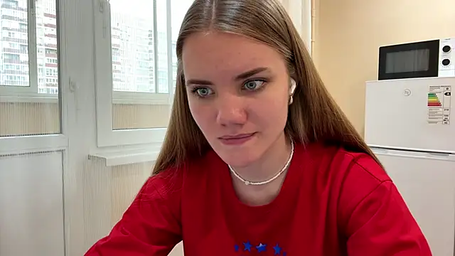 Snapshot of doana_bebriti chatting on May 25, 2026, 11:53 am doana bebriti online show from May 25, 2026, 11:53 am