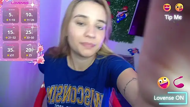 Snapshot of Ambar_lynn01 chatting on May 1, 2026, 8:14 pm Ambar lynn01 online show from May 1, 2026, 8:14 pm