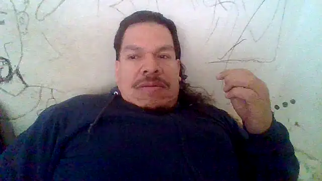 Snapshot of Oskr2024XXX chatting on December 5, 2025, 7:12 pm Oskr2024XXX online show from December 5, 2025, 7:12 pm