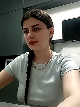 Snapshot of Eveline5038 chatting on May 17, 2026, 7:47 pm Eveline5038 online show from May 17, 2026, 7:47 pm