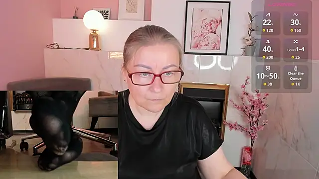 Alexandra Kind online show from June 6, 2026, 8:47 pm