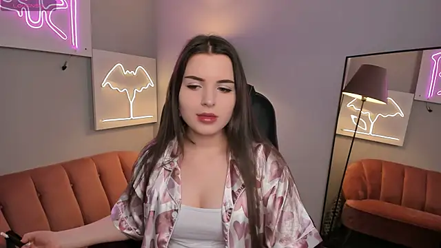 Snapshot of AliceLiador_ chatting on June 1, 2026, 2:50 pm AliceLiador online show from June 1, 2026, 2:50 pm