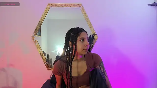Snapshot of alejita_machado chatting on May 31, 2026, 12:33 pm alejita machado online show from May 31, 2026, 12:33 pm