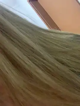 novinhasapequinha online show from April 16, 2026, 10:12 pm