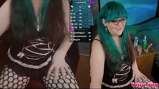 Snapshot of Tetra_Fire chatting on June 6, 2026, 2:17 am Tetra Fire online show from June 6, 2026, 2:17 am