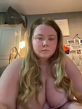 Stareyesash online show from April 20, 2026, 8:21 pm