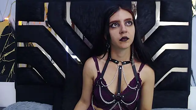 amberblackcs01 online show from May 7, 2026, 4:10 pm