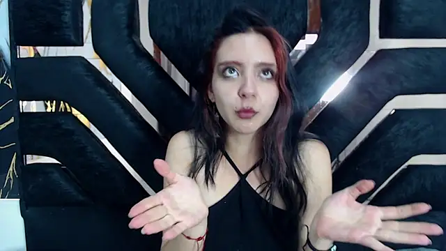 amberblackcs01 online show from May 11, 2026, 2:45 pm