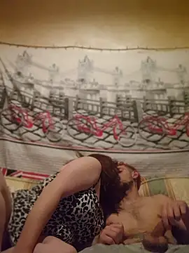 Snapshot of DuoVelvet chatting on April 15, 2026, 8:42 pm DuoVelvet online show from April 15, 2026, 8:42 pm