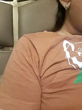 Snapshot of Ritika_cam chatting on April 15, 2026, 5:50 pm Ritika cam online show from April 15, 2026, 5:50 pm