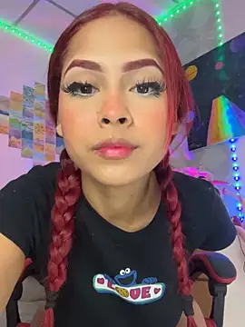 Snapshot of victoria_gloow chatting on May 8, 2026, 11:52 pm victoria gloow online show from May 8, 2026, 11:52 pm