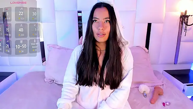 Snapshot of Magic_mei chatting on May 13, 2026, 7:43 pm Magic mei online show from May 13, 2026, 7:43 pm