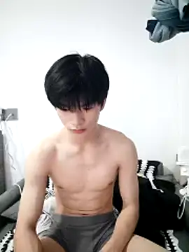 ruo-bai online show from May 11, 2026, 7:54 am