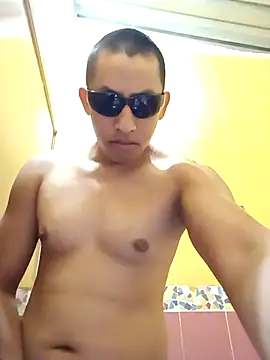 mike19933 online show from April 16, 2026, 3:51 am