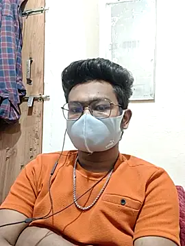Snapshot of hot_boy995 chatting on May 4, 2026, 7:44 am hot boy995 online show from May 4, 2026, 7:44 am