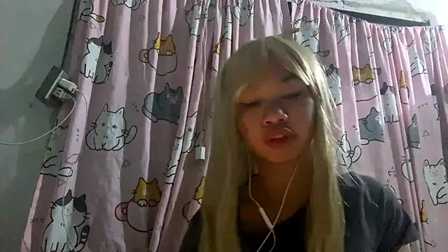 Snapshot of SheryBottorff chatting on May 20, 2026, 10:12 am SheryBottorff online show from May 20, 2026, 10:12 am